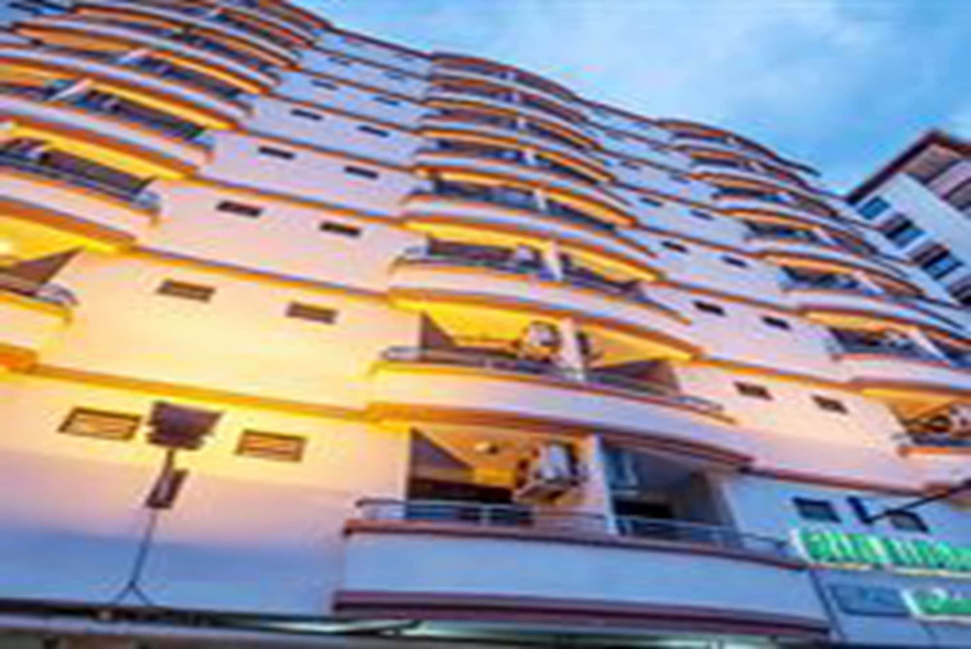 Khách sạn Wongcharearn Mansion Bangkok